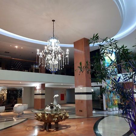 康斯坦丁诺艾文托斯酒店 尤西德福拉 外观 照片 Lobby