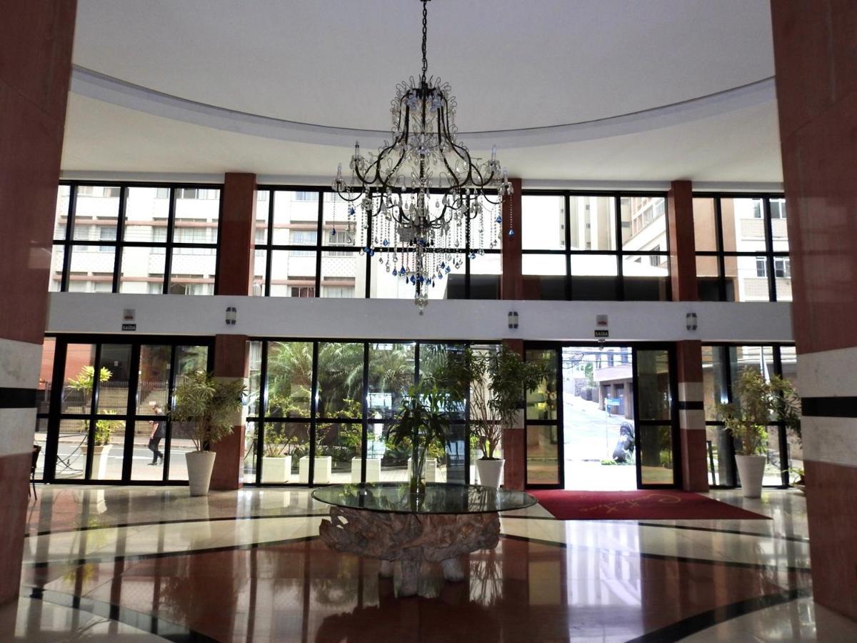 康斯坦丁诺艾文托斯酒店 尤西德福拉 外观 照片 Lobby