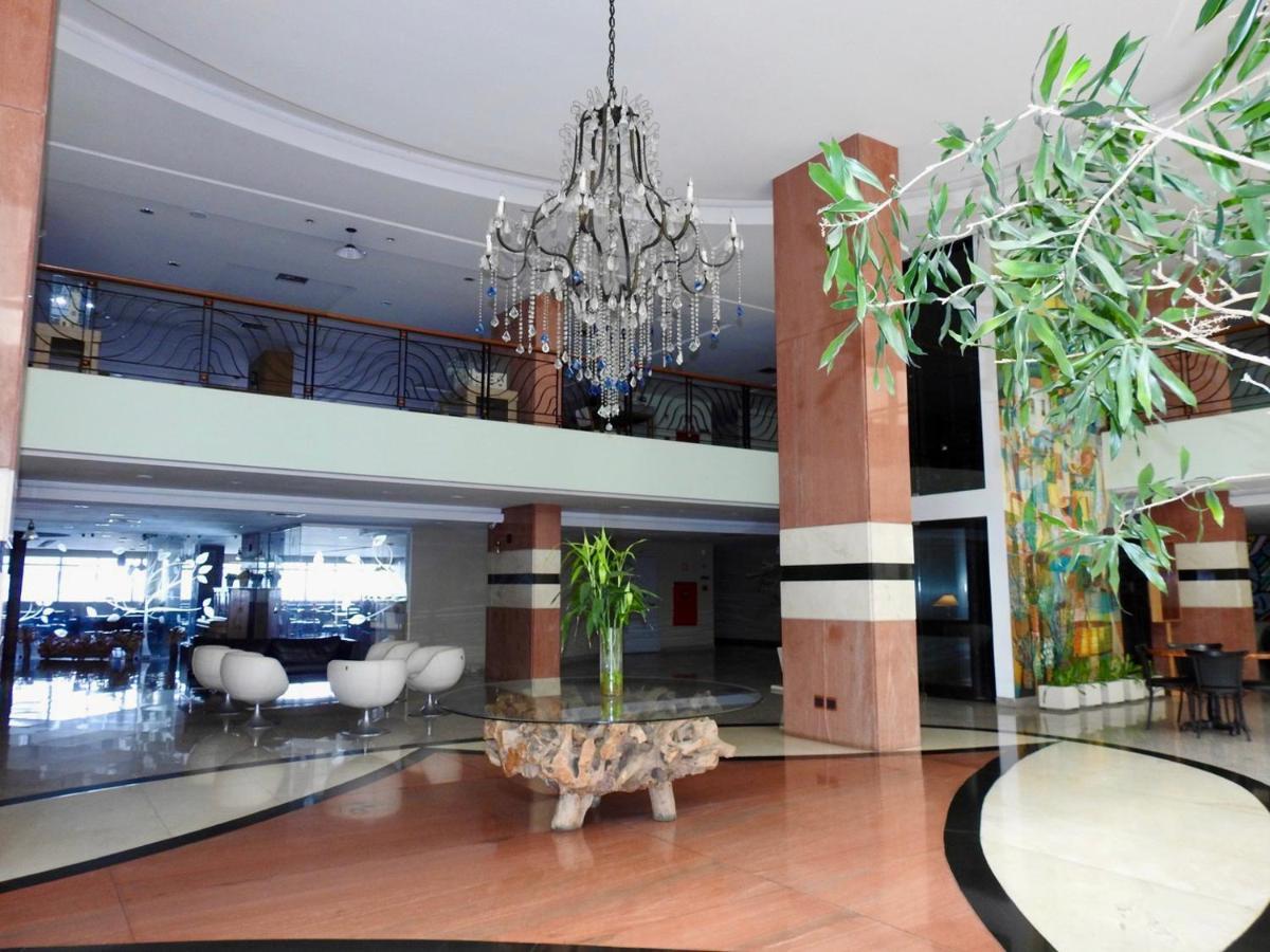 康斯坦丁诺艾文托斯酒店 尤西德福拉 外观 照片 Lobby