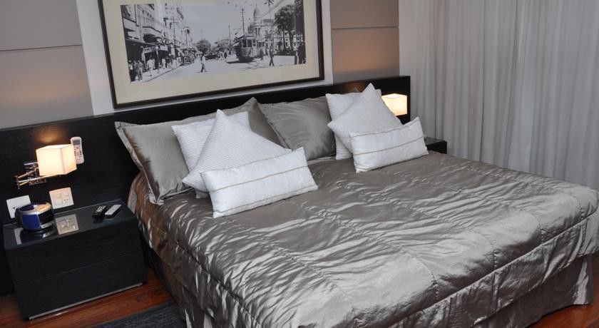 康斯坦丁诺艾文托斯酒店 尤西德福拉 外观 照片 A bed with a duvet