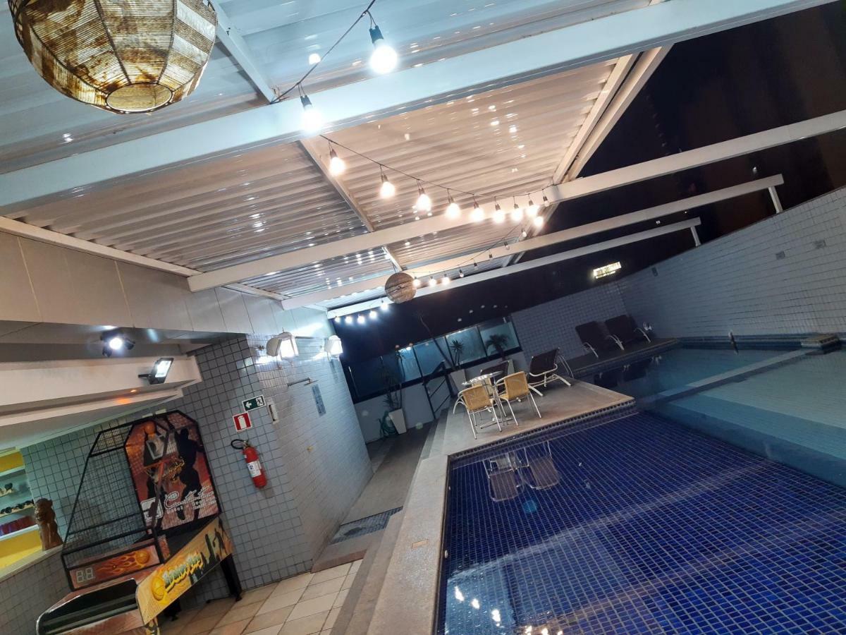 康斯坦丁诺艾文托斯酒店 尤西德福拉 外观 照片 The swimming pool at the hotel